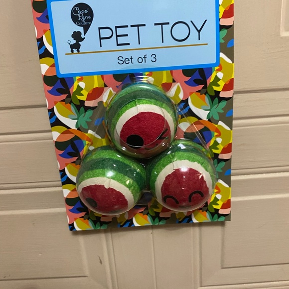 COPY - Brand New Set Of Tennis Balls For Dog. - Picture 3 of 5